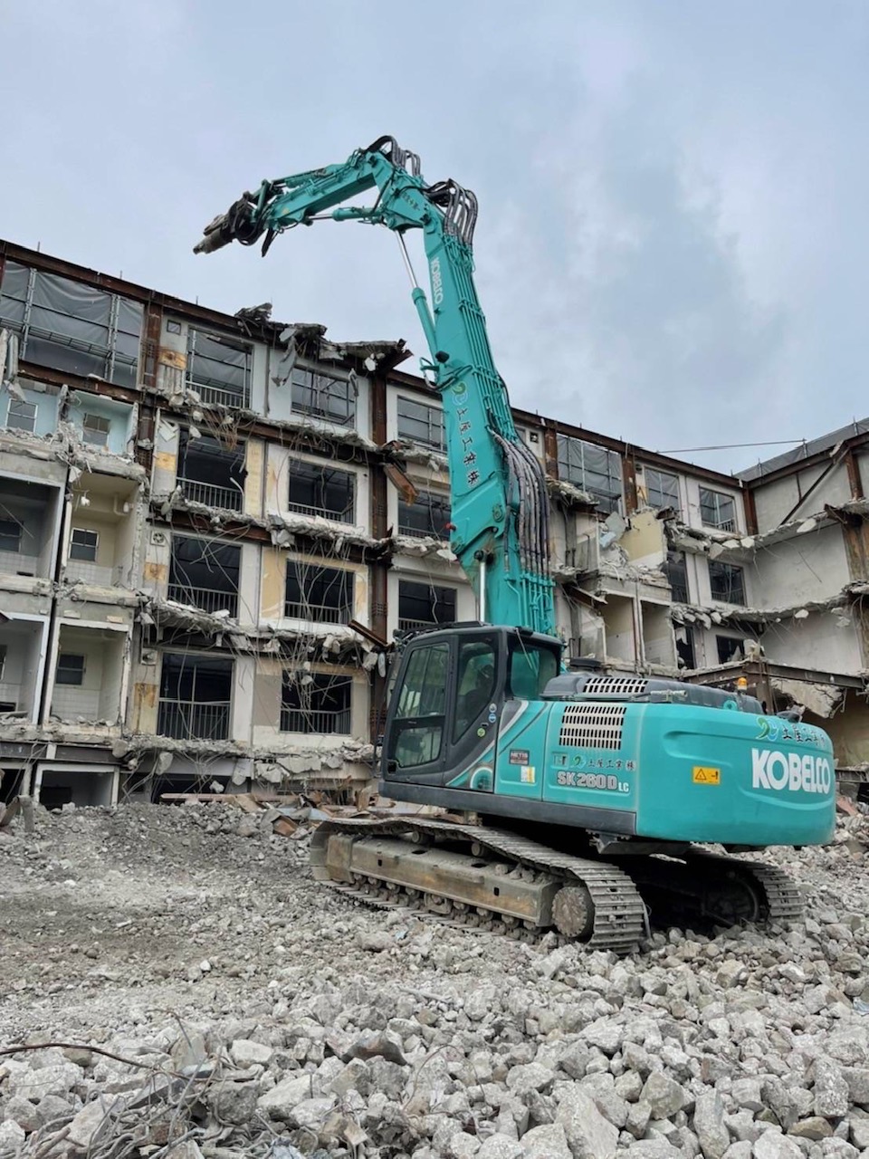 土屋工業株式会社　代表取締役 土屋 巨彦
